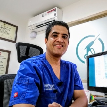 medicos cirugia toracica cali Dr. Juan Carlos Valencia Salazar, Cirujano general