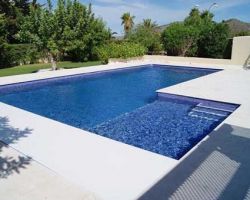 Piscina Comfandi